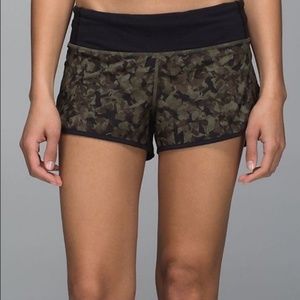 Lululemon Speed Short Camo